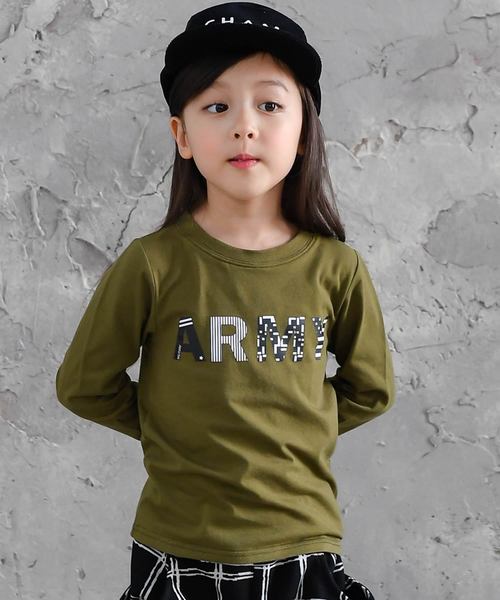 Bee des Bee（ビーデスビー）の「【コットン100％】長袖プリントTシャツ（Tシャツ/カットソー・キッズ・ブラック系その他5/ブラック系その他2/ブラック系その他/グレー系その他/グレー系その他3/ブラック系その他4/カーキ/グレー/ブラウン/ピンク系その他/ブラウン系その他/マスタード/モカ/サックスブルー/ホワイト/セージグリーン/ミント/ブルー系その他2/黄土色系/ブルー系その他3/ラベンダー/ライトブルー/ベージュ/カーキ系/ライトベージュ/ベージュ系その他/サックスブルー系/杢グレー/グレイッシュベージュ/パープル系その他/カーキ系1・110cm/100cm/120cm/130cm/140cm/150cm）」の19枚目の写真