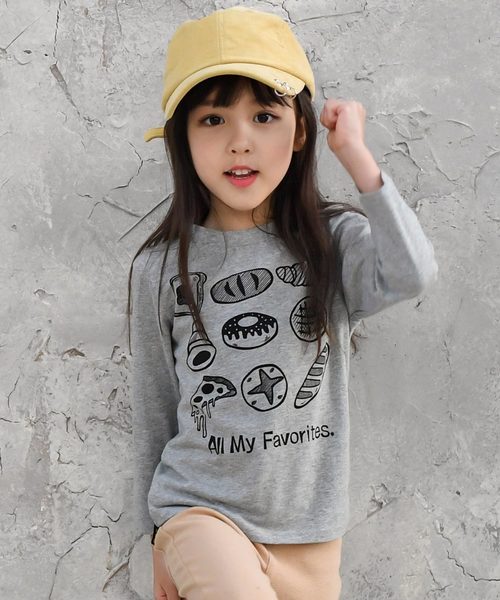 Bee des Bee（ビーデスビー）の「【コットン100％】長袖プリントTシャツ（Tシャツ/カットソー・キッズ・ブラック系その他5/ブラック系その他2/ブラック系その他/グレー系その他/グレー系その他3/ブラック系その他4/カーキ/グレー/ブラウン/ピンク系その他/ブラウン系その他/マスタード/モカ/サックスブルー/ホワイト/セージグリーン/ミント/ブルー系その他2/黄土色系/ブルー系その他3/ラベンダー/ライトブルー/ベージュ/カーキ系/ライトベージュ/ベージュ系その他/サックスブルー系/杢グレー/グレイッシュベージュ/パープル系その他/カーキ系1・110cm/100cm/120cm/130cm/140cm/150cm）」の10枚目の写真