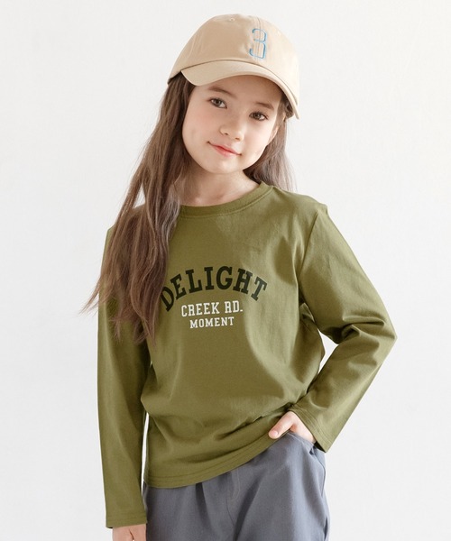 Bee des Bee（ビーデスビー）の「【コットン100％】長袖プリントTシャツ（Tシャツ/カットソー・キッズ・ブラック系その他5/ブラック系その他2/ブラック系その他/グレー系その他/グレー系その他3/ブラック系その他4/カーキ/グレー/ブラウン/ピンク系その他/ブラウン系その他/マスタード/モカ/サックスブルー/ホワイト/セージグリーン/ミント/ブルー系その他2/黄土色系/ブルー系その他3/ラベンダー/ライトブルー/ベージュ/カーキ系/ライトベージュ/ベージュ系その他/サックスブルー系/杢グレー/グレイッシュベージュ/パープル系その他/カーキ系1・110cm/100cm/120cm/130cm/140cm/150cm）」の22枚目の写真
