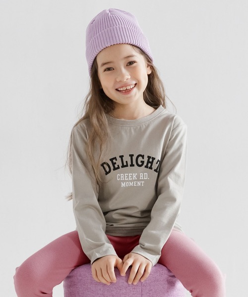 Bee des Bee（ビーデスビー）の「【コットン100％】長袖プリントTシャツ（Tシャツ/カットソー・キッズ・ブラック系その他5/ブラック系その他2/ブラック系その他/グレー系その他/グレー系その他3/ブラック系その他4/カーキ/グレー/ブラウン/ピンク系その他/ブラウン系その他/マスタード/モカ/サックスブルー/ホワイト/セージグリーン/ミント/ブルー系その他2/黄土色系/ブルー系その他3/ラベンダー/ライトブルー/ベージュ/カーキ系/ライトベージュ/ベージュ系その他/サックスブルー系/杢グレー/グレイッシュベージュ/パープル系その他/カーキ系1・110cm/100cm/120cm/130cm/140cm/150cm）」の18枚目の写真