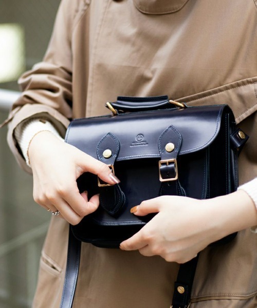 GLENROYAL(グレンロイヤル)の「【GLENROYAL/グレンロイヤル】サッチェルバッグ9インチ(ショルダーバッグ・レディース・ダークブルー/グレイッシュベージュ/ブラック/ダークブラウン/ボルドー/ブラウン/グレー/グリーン・00)」の14枚目の写真