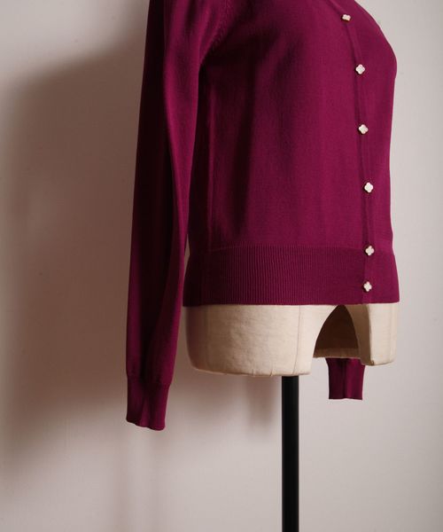 tocco closet(トッコ クローゼット)の「UV加工お花釦カーディガン(カーディガン/ボレロ・レディース・ネイビー/バイオレット/レッド系その他・M)」の21枚目の写真