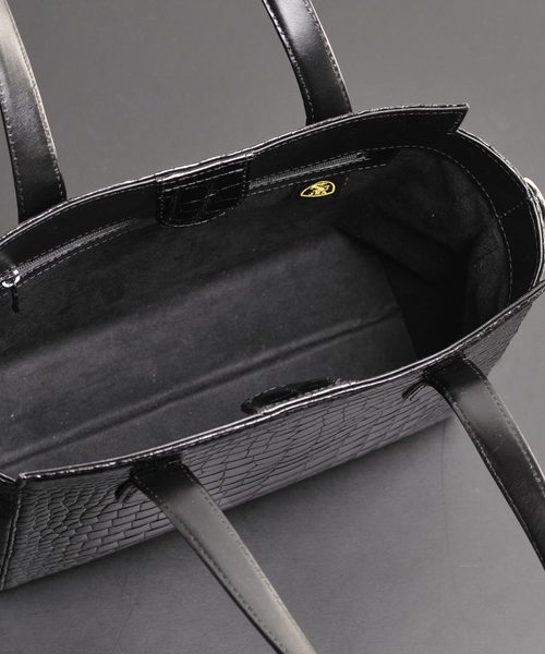 sankyo shokai（サンキョウショウカイ）の「クロコダイルレザーハンドバッグ日本製2WAY（ハンドバッグ・レディース・ブラック・FREE）」の11枚目の写真
