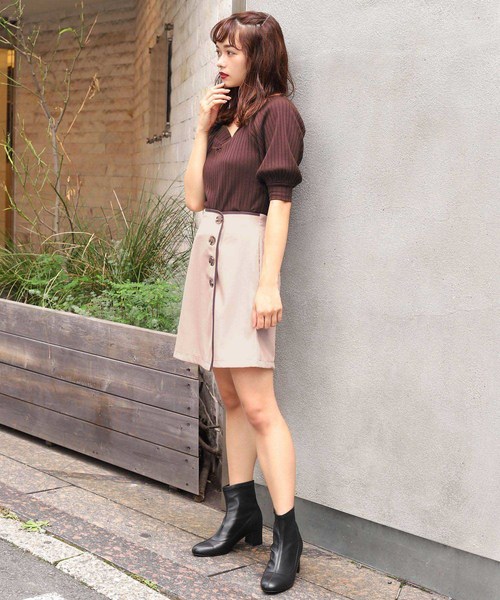 one after another NICE CLAUP(ワンアフターアナザーナイスクラップ)の「レディなテレコトップス(Tシャツ/カットソー・レディース・アイボリー/ブラウン/ライトベージュ/ピンク・FREE)」の19枚目の写真