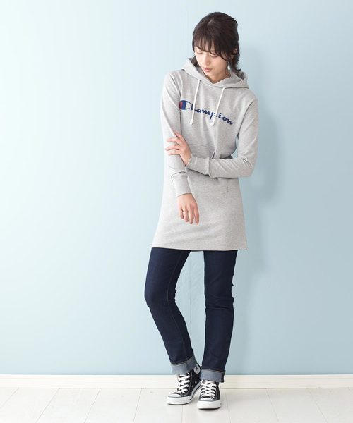 高価値 セール トップス Champion チャンピオン ロングフードトレーナー パーカー Champion チャンピオン のファッション パーカー 別注 裏毛スウェットワンピース 別注 パーカー