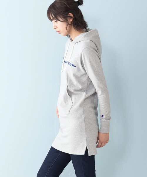 高価値 セール トップス Champion チャンピオン ロングフードトレーナー パーカー Champion チャンピオン のファッション パーカー 別注 裏毛スウェットワンピース 別注 パーカー