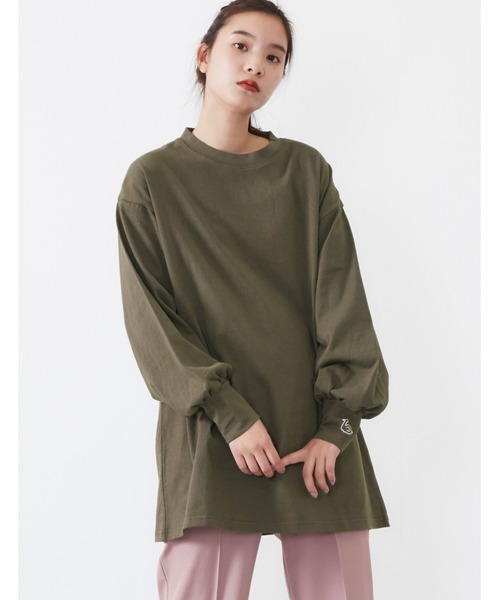 POU DOU DOU（プードゥドゥ）の「USコットンボリュームスリーブチュニック（Tシャツ/カットソー・レディース・オフホワイト/カーキ/ピンク/アイボリー/ダークグレー・3）」の9枚目の写真