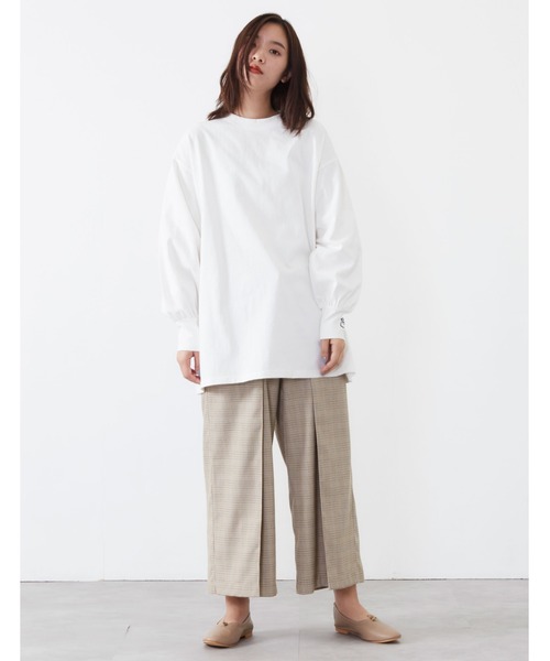 POU DOU DOU（プードゥドゥ）の「USコットンボリュームスリーブチュニック（Tシャツ/カットソー・レディース・オフホワイト/カーキ/ピンク/アイボリー/ダークグレー・3）」の11枚目の写真