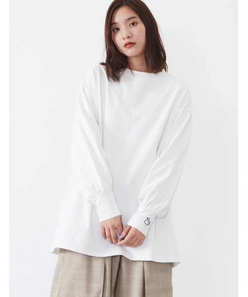 POU DOU DOU（プードゥドゥ）の「USコットンボリュームスリーブチュニック（Tシャツ/カットソー・レディース・オフホワイト/カーキ/ピンク/アイボリー/ダークグレー・3）」の14枚目の写真