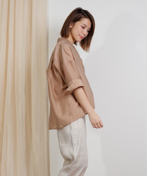 kha:ki（カーキ）の「「KHA:KI / カーキ」スクエアテンセル開衿シャツ"SHEER OPEN COLLAR SHIRTS"（シャツ/ブラウス・レディース・グリーン/ベージュ/ホワイト/ブルー・1）」の9枚目の写真