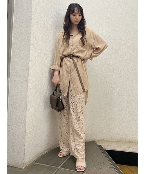 MURUA（ムルーア）の「ルーズオーバーシャツ（シャツ/ブラウス・レディース・ホワイト/ベージュ/ピンク・FREE）」の15枚目の写真