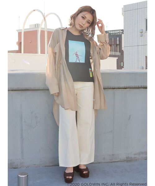 MURUA（ムルーア）の「ルーズオーバーシャツ（シャツ/ブラウス・レディース・ホワイト/ベージュ/ピンク・FREE）」の20枚目の写真