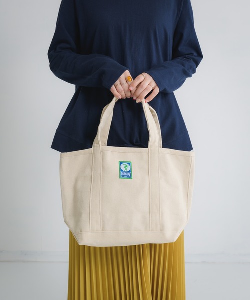 Libra Cue(リブラ キュー)の「DISCUS CANVAS TOTE Ssize(トートバッグ・レディース・ナチュラル・FREE)」の5枚目の写真