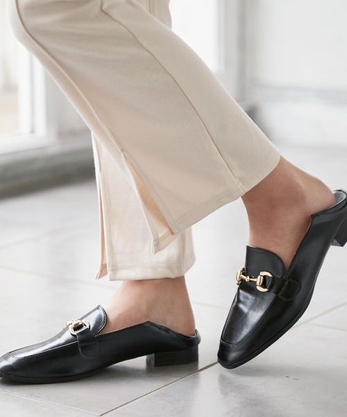 KOBE LETTUCE(コウベレタス)の「フロントスリットフレアパンツ(その他パンツ・レディース・ライトベージュ/ブラック・FREE)」の5枚目の写真