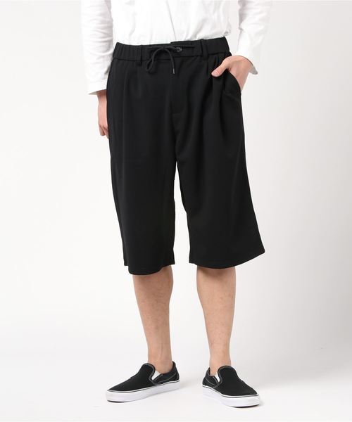 INNOCENT(イノセント)の「梨地7分丈ルーズパンツ(その他パンツ・レディース・チャコールグレー/ブラック/ベージュ/ブラウン/ブルー/グレイッシュベージュ・MEDIUM/LARGE)」の3枚目の写真