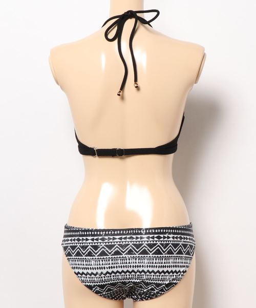 LEAD(リード)の「3点セットトライバル×ファンシージャガードクロスビキニ水着(水着・レディース・ブラック/モカ/ライトアッシュグレー・M/L/M)」の7枚目の写真