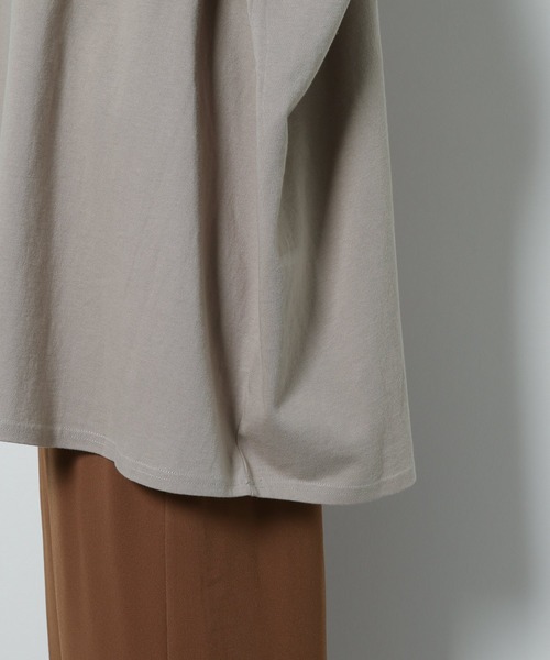 LAKOLE(ラコレ)の「オープンエンドスーパーBIG-Tシャツ / LAKOLE(Tシャツ/カットソー・レディース・バーガンディー/オフホワイト/サンドグレー/ダークブラウン/ブルー・MEDIUM/SMALL)」の16枚目の写真