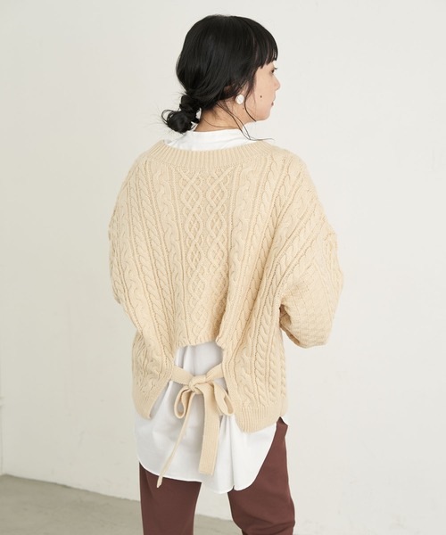 earth music&ecology（アースミュージックアンドエコロジー）の「【WEB限定】バックリボンケーブルニットプルオーバー ＊（ニット/セーター・レディース・ライトピンク/ミント/ベージュ/アイボリー・FREE）」の5枚目の写真