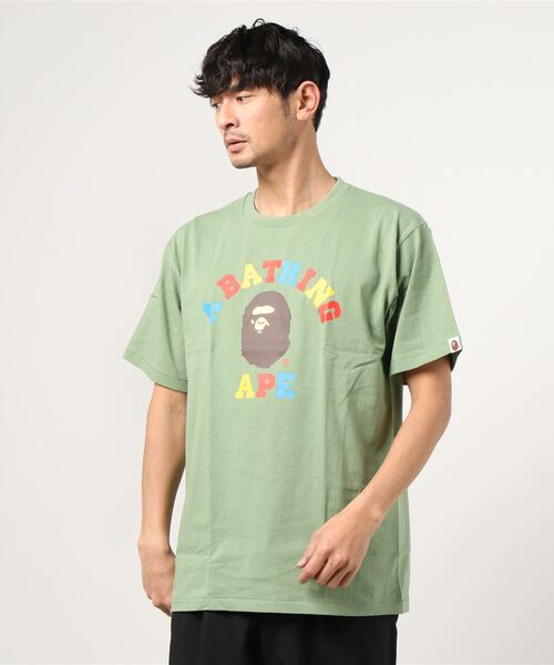 A BATHING APE(アベイシングエイプ)の「COLORS COLLEGE TEE M(Tシャツ/カットソー・メンズ・ブラウン/ブラック/グレー/オリーブ/ネイビー/ピンク・XX-LARGE/LARGE/MEDIUM/SMALL/X-LARGE/XXX-LARGE)」の9枚目の写真