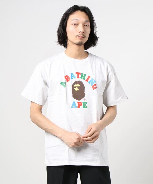 A BATHING APE(アベイシングエイプ)の「COLORS COLLEGE TEE M(Tシャツ/カットソー・メンズ・ブラウン/ブラック/グレー/オリーブ/ネイビー/ピンク・XX-LARGE/LARGE/MEDIUM/SMALL/X-LARGE/XXX-LARGE)」の12枚目の写真