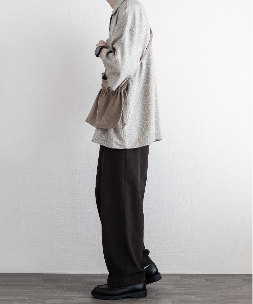 remer（リメール）の「loose floral shirt 【小花柄】/ルーズフローラルシャツ（シャツ/ブラウス・メンズ・ブラック/ベージュ・SMALL/MEDIUM/LARGE）」の20枚目の写真