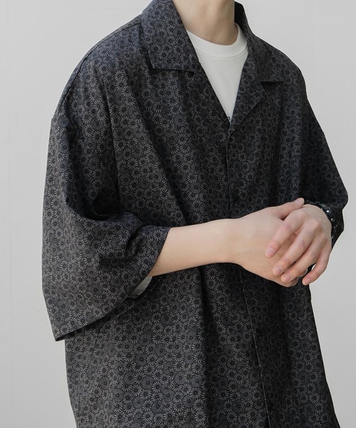 remer（リメール）の「loose floral shirt 【小花柄】/ルーズフローラルシャツ（シャツ/ブラウス・メンズ・ブラック/ベージュ・SMALL/MEDIUM/LARGE）」の13枚目の写真