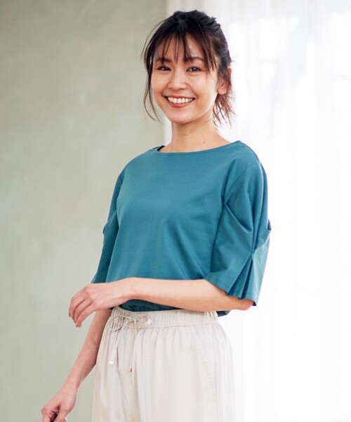 ANY(エニィ)の「【定番人気】シルケットスムースタック カットソー(Tシャツ/カットソー・レディース・グレー系/ベージュ系/アイボリー系/ライラック系/ピーコックグリーン系/ブラック系/ピンク系・2/3)」の1枚目の写真