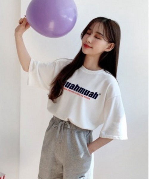 muahmuah(ムーアムーア)の「MUAHMUAH-フロント・発砲ロゴ-SSTEE/ムアムア(Tシャツ/カットソー・レディース・ホワイト/ブラック/ブルー/ネイビー・FREE)」の12枚目の写真