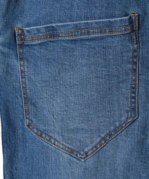 SHIPS（シップス）の「BALMYDAYS:デニムオーバーオール（サロペット/オーバーオール・レディース・ブルー/ライトブルー・SMALL/MEDIUM）」の8枚目の写真