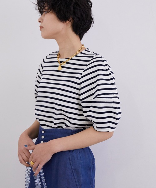 MADEMOISELLE ROPE'（マドモアゼル ロペ）の「ボリュームスリーブカットソー（Tシャツ/カットソー・レディース・ホワイト/ベージュ/イエロー/ラベンダー/ホワイト系その他2・38）」の3枚目の写真