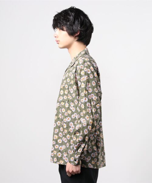 HYSTERIC GLAMOUR(ヒステリックグラマー)の「DAISY SKULL柄 オープンカラーシャツ(シャツ/ブラウス・メンズ・グリーン系カモフラージュ/ブラック系その他・LARGE/SMALL/MEDIUM)」の5枚目の写真