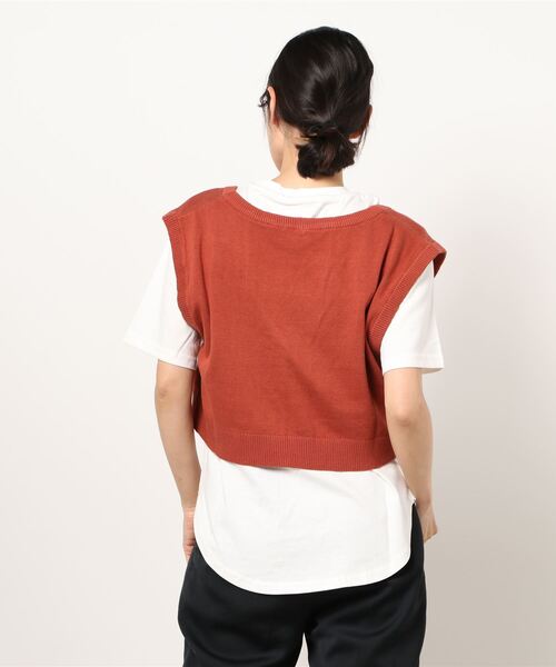 Honeys（ハニーズ）の「Ｔシャツ付ベスト（ベスト・レディース・ブラック/ベージュ/オレンジ/ブルー・M/L/S）」の7枚目の写真