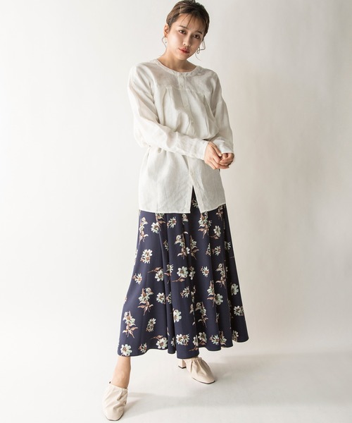 MILLION CARATS(ミリオンカラッツ)の「【STYLE4】フレンチリネン2WAYロングシャツ(シャツ/ブラウス・レディース・オフホワイト/オレンジ/ネイビー・FREE)」の8枚目の写真