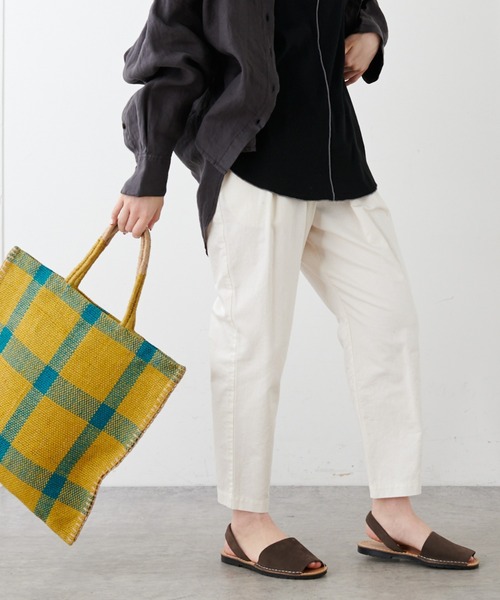 PUAL CE CIN(ピュアルセシン)の「綿麻ツイルテーパードパンツ(その他パンツ・レディース・アイボリー/スミクロ/ベージュ/サックスブルー/イエロー/ピンク・FREE)」の11枚目の写真