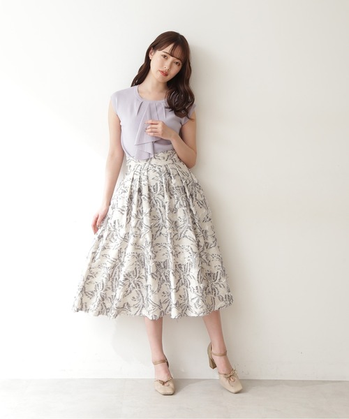 JILL by JILL STUART（ジルバイジルスチュアート）の「◇フロントラッフルタンク（ニット/セーター・レディース・ホワイト/ブラック/ブルー・FREE）」の9枚目の写真