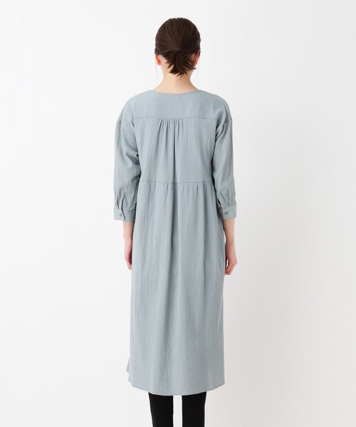 SHOO・LA・RUE（シューラルー）の「◆ガウン風ワンピース（ワンピース・レディース・ホワイト系/ライトブルー/ブラック・02/03/04）」の6枚目の写真