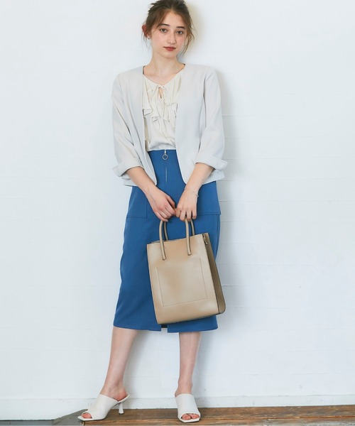 12Twelve Agenda(トゥエルブ アジェンダ)の「前後2wayサテンフリルカラーブラウス(シャツ/ブラウス・レディース・ホワイト/ブラウン/ラベンダー・M)」の10枚目の写真