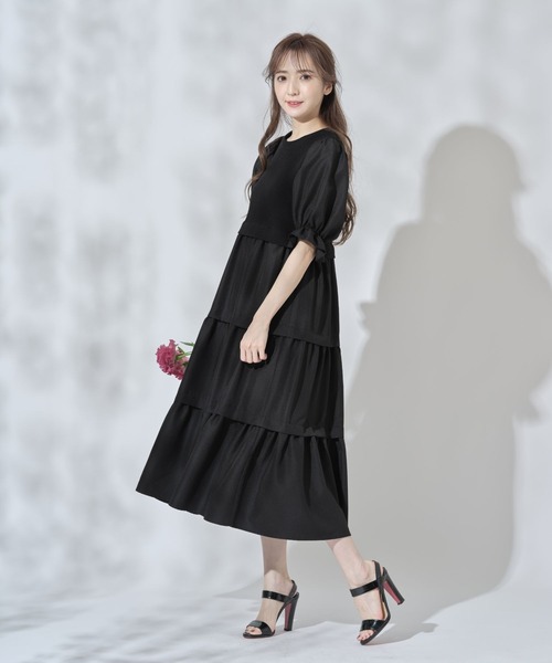 tocco closet(トッコ クローゼット)の「キャンディースリーブニットソードッキングティアードワンピース(ワンピース・レディース・ブラック/オフホワイト・M)」の5枚目の写真
