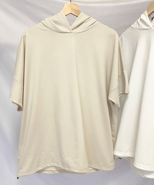 She's Closet(シーズクローゼット)の「裾ドロストビッグシルエットスウェット半袖パーカー(パーカー・レディース・ベージュ/オフホワイト・FREE)」の11枚目の写真