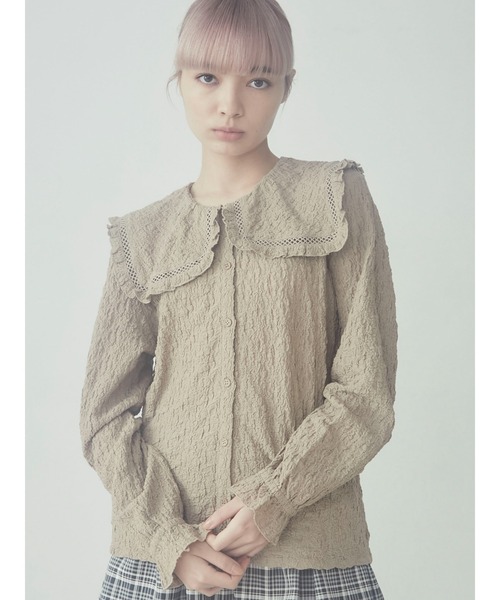 merry jenny（メリージェニー）の「ジャガードセーラーカラーブラウス（シャツ/ブラウス・レディース・ブラック/ベージュ/オフホワイト・FREE）」の5枚目の写真