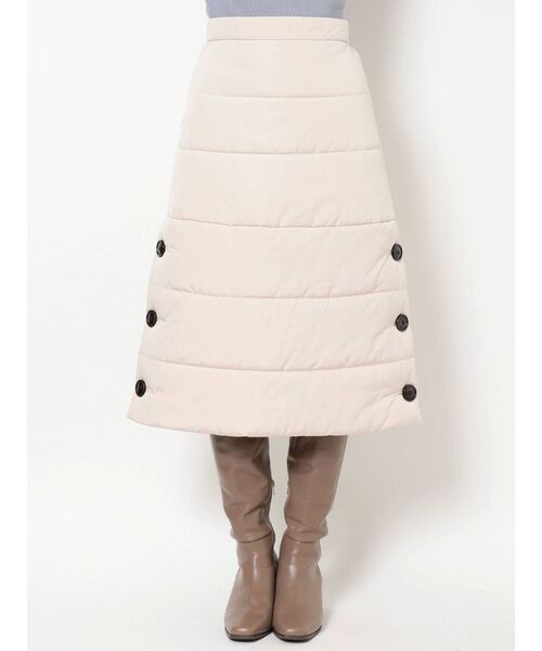 dazzlin（ダズリン）の「キルティングサイドボタンスカート（スカート・レディース・アイボリー/ブラック・FREE）」の5枚目の写真