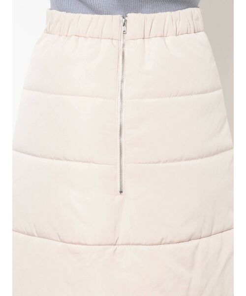 dazzlin（ダズリン）の「キルティングサイドボタンスカート（スカート・レディース・アイボリー/ブラック・FREE）」の3枚目の写真