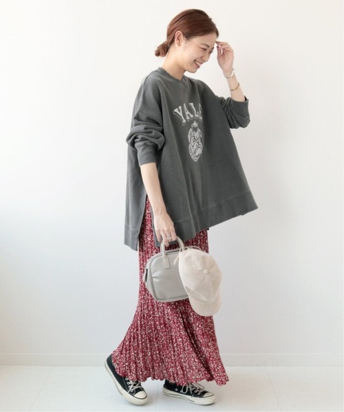 JOURNAL STANDARD relume(ジャーナルスタンダード レリューム)の「セイヒンゾメカレッジスリットスウェット◆(スウェット・レディース・ベージュ/グレー・FREE)」の18枚目の写真