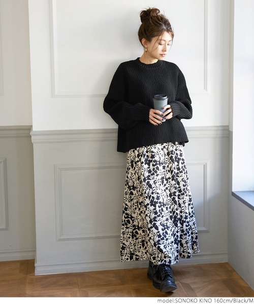 coca(coca)(コカ)の「スポンディッシュなプルオーバーニット(ニット/セーター・レディース・ブラック/ネイビー・M/L)」の3枚目の写真