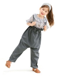 サスペンダー付きパンツ