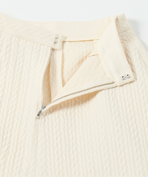 IENA(イエナ)の「キルティングジャガードスカート◆(スカート・レディース・ブラック/アイボリー・38/36/34)」の11枚目の写真