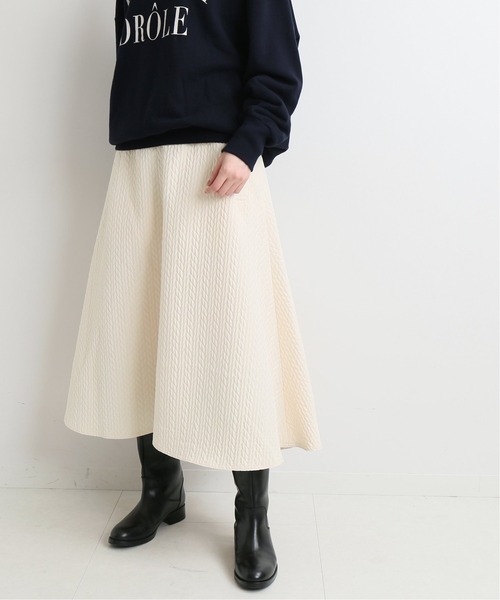 IENA(イエナ)の「キルティングジャガードスカート◆(スカート・レディース・ブラック/アイボリー・38/36/34)」の5枚目の写真