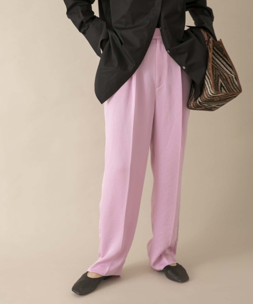 URBAN RESEARCH（アーバンリサーチ）の「サテンタックパンツ（その他パンツ・レディース・ライトブルー/ブラック/ピンク・36/38）」の3枚目の写真
