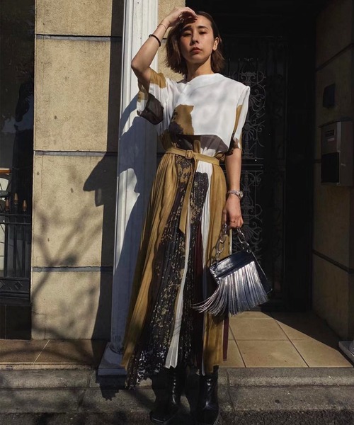 AMERI FUDE ART PLEATS DRESS アメリヴィンテージ S Ameri(アメリ)の「2WAY FUDE ART PLEATS DRESS(ワンピース
