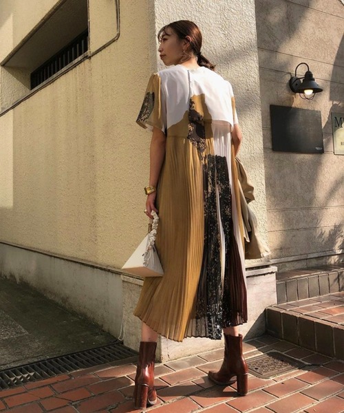 AMERI FUDE ART PLEATS DRESS アメリヴィンテージ S Ameri(アメリ)の「2WAY FUDE ART PLEATS DRESS(ワンピース